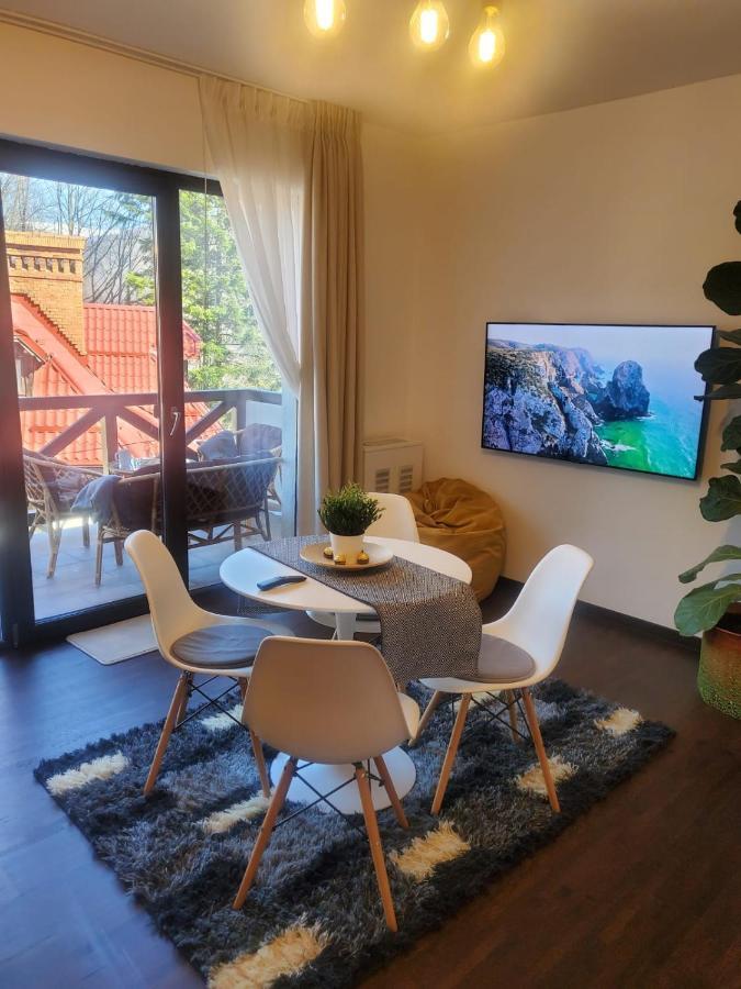 Casa Larisa - Wolves Apartment Сіная Екстер'єр фото
